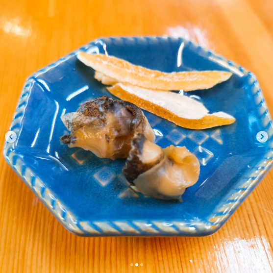 アカニシ貝の醤油漬